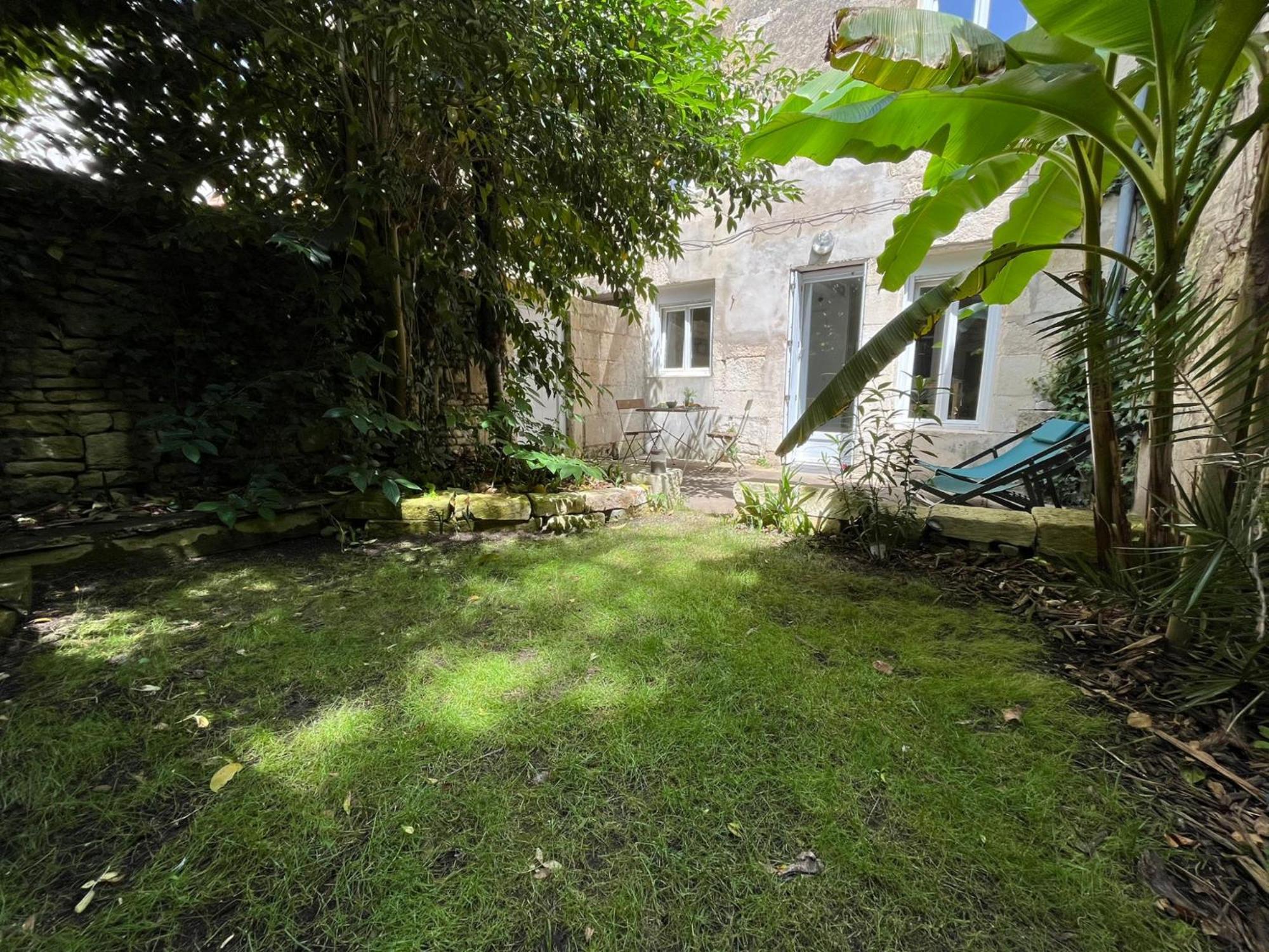 L'Escale Niortaise - Centre-Ville - 10Mn Gare - Wifi - Netflix Ruang foto